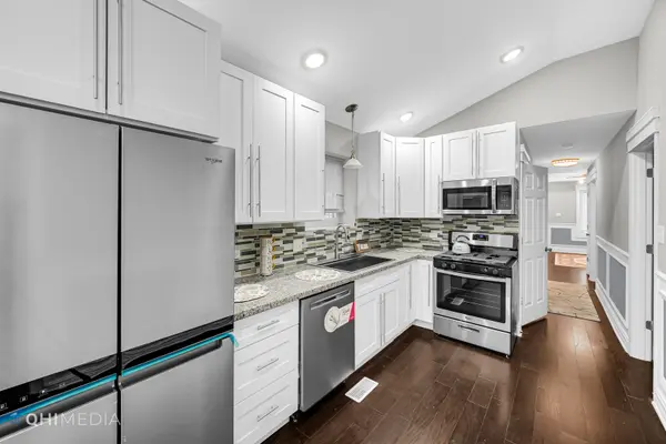 707 E 90th St, Chicago, IL 60619