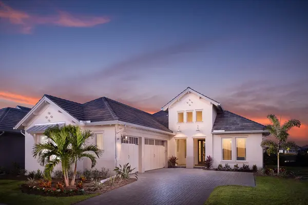 6181 Megans Bay Dr, Naples, FL 34113