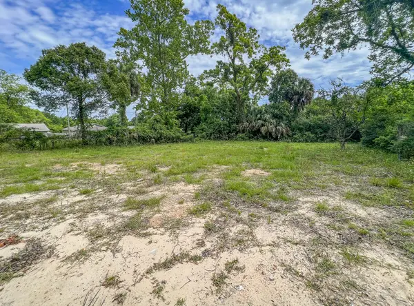 1109 W Gonzalez St, Pensacola, FL 32501