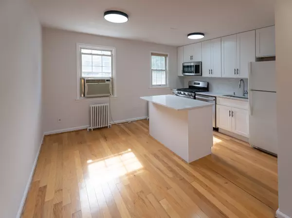 Silver Spring, MD 20910,2306 Colston Dr #201