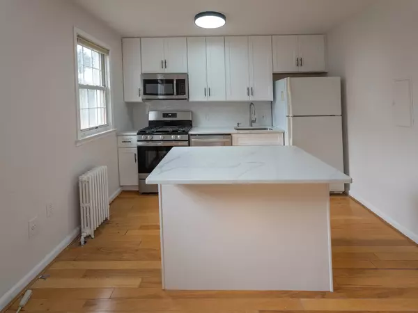 Silver Spring, MD 20910,2306 Colston Dr #201