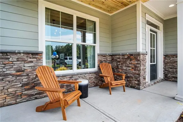 2620 Windsor Knoll Dr, Dacula, GA 30019