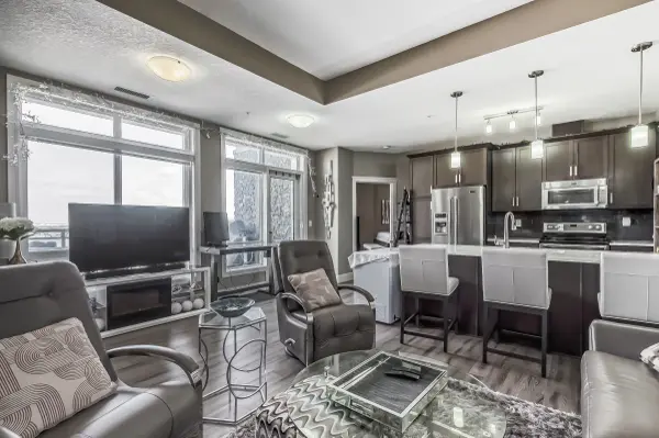7508 Getty Gate NW, Edmonton, AB T5T 7E6