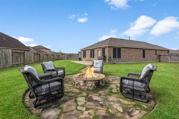 22469 Northfolk Valley Ln, Porter, TX 77365
