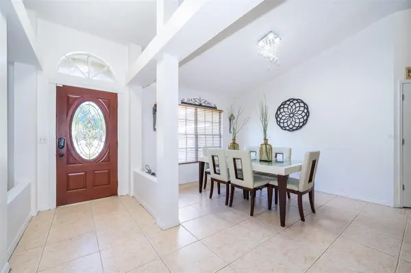 8713 Black Canyon Dr, Orlando, FL 32829