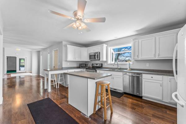 4294 Bethel New Wilmington Rd New Wilmington, PA 16142