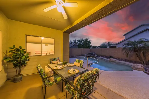 15811 N 156th Ln, Surprise, AZ 85374