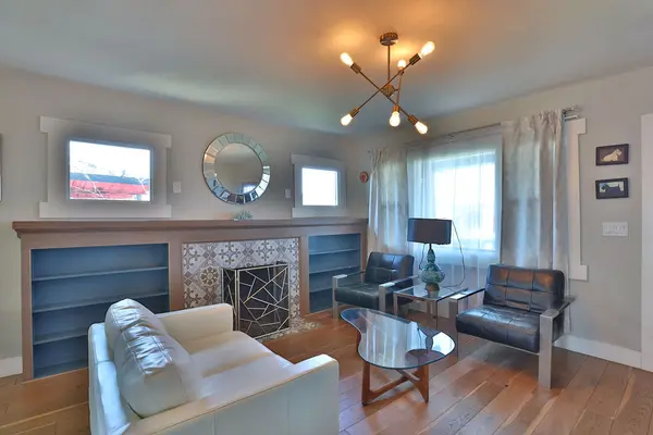 4577 New York St San Diego, CA 92116