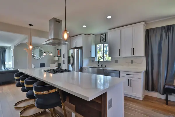 4577 New York St San Diego, CA 92116