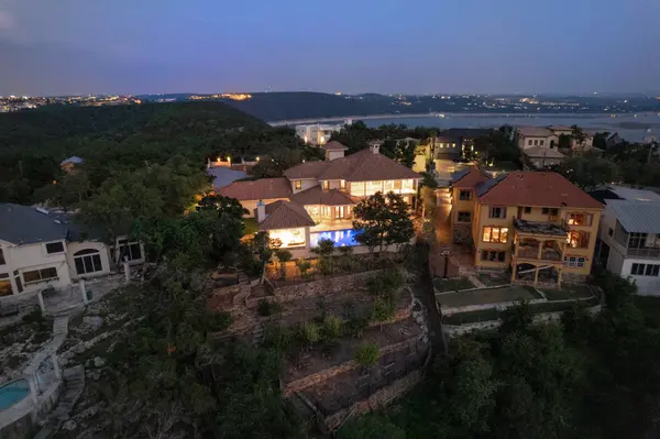 7006 Mountain Trl, Austin, TX 78732