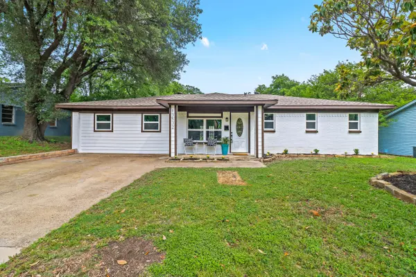 13532 Spring Grove Ave, Dallas, TX 75240