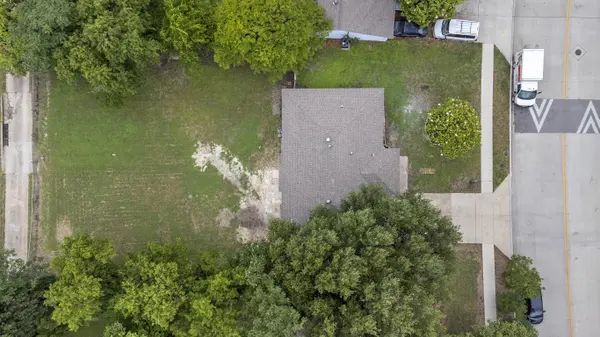 13532 Spring Grove Ave, Dallas, TX 75240