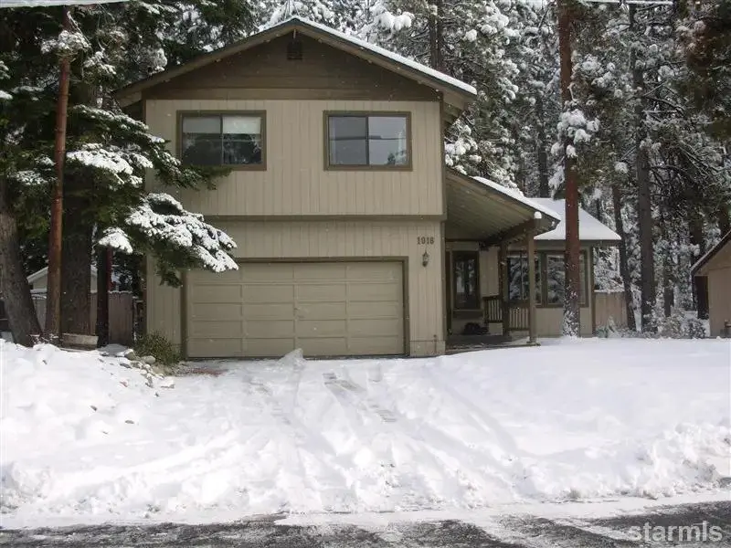 1016 Golden Bear Trl, South Lake Tahoe, CA 96150