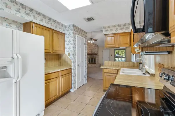2012 Crystal Shore Dr, Austin, TX 78728