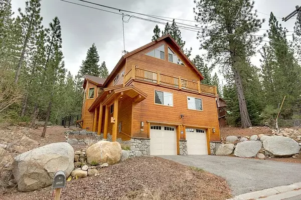 1352 Ottawa Dr, South Lake Tahoe, CA 96150