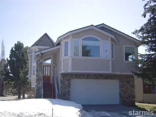 1992 Marconi Way, South Lake Tahoe, CA 96150