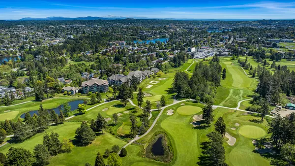 Esquimalt, BC V9A 7R1,1115 Craigflower Rd #4