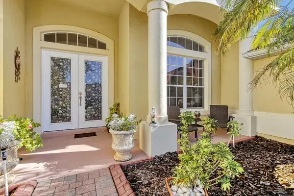 2556 Chapala Dr, Kissimmee, FL 34746