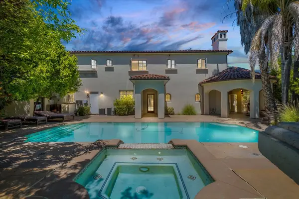 5010  Serena Cr Tarzana CA  91356
