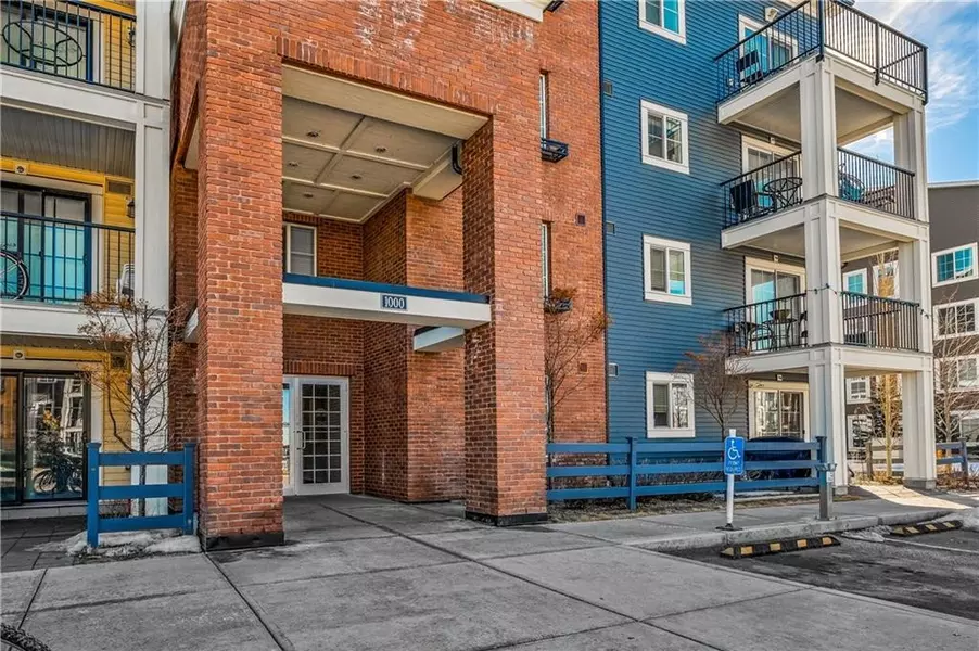 99 Copperstone Park SE #1108, Calgary, AB T2Z 5C9