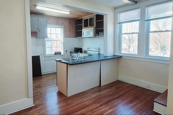 2220 Hanover Ave NW Roanoke, VA 24017