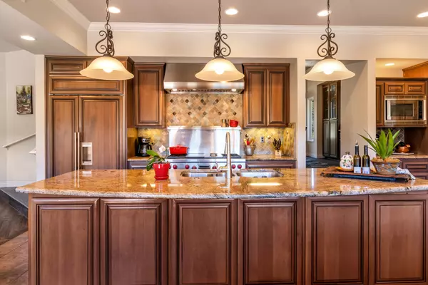 3727 Via Palo Verde Lago Alpine, CA 91901