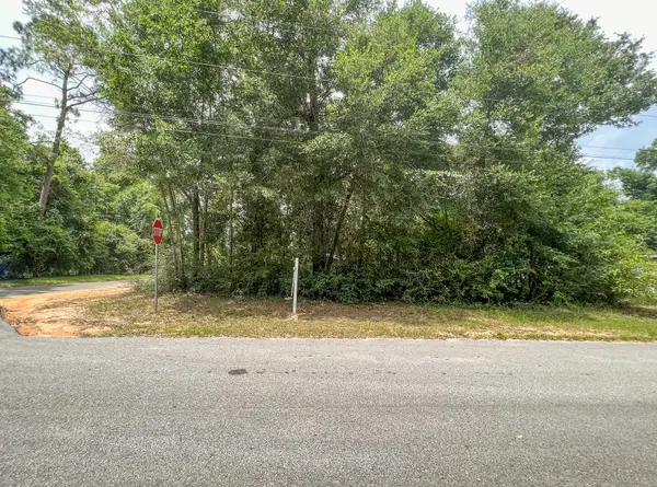 Mosby St, Milton, FL 32571