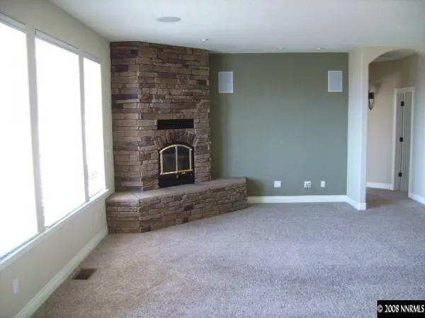 1938 Morgan Ct, Gardnerville, NV 89410
