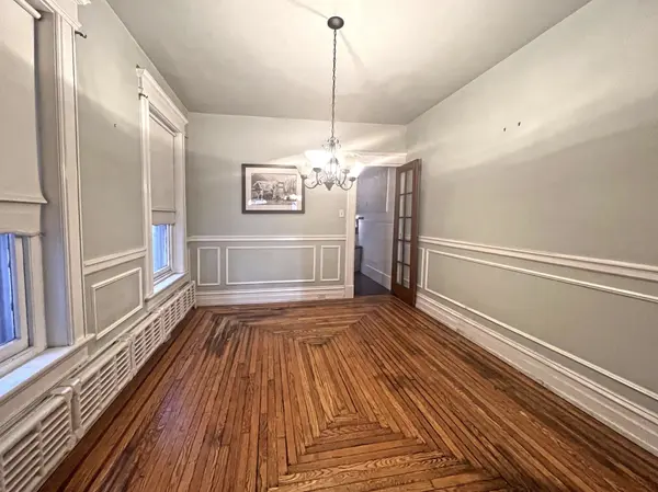 39 N West St, Allentown, PA 18102