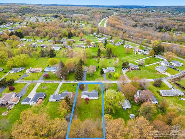 2417 Ridgewood Ct New Castle, PA 16101