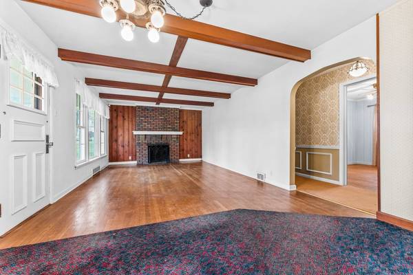 2417 Ridgewood Ct New Castle, PA 16101