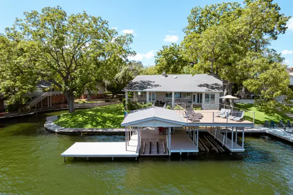100 Riverside Dr, Kingsland, TX 78639