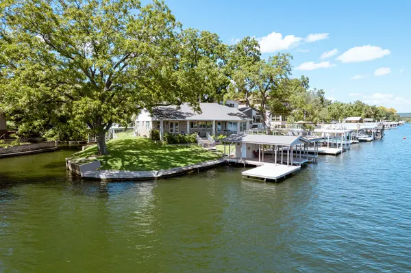 100 Riverside Dr, Kingsland, TX 78639