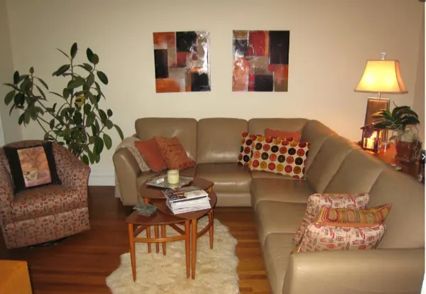 235 S 21st St #1F, Philadelphia, PA 19103