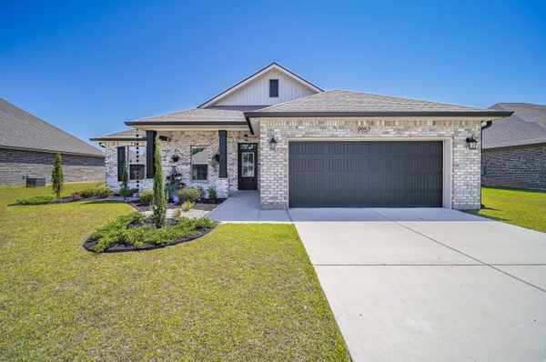 9957 Suwanee Ln, Pensacola, 32526