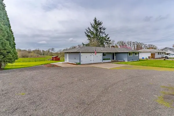 34498 Knox Butte Rd E, Albany, OR 97322