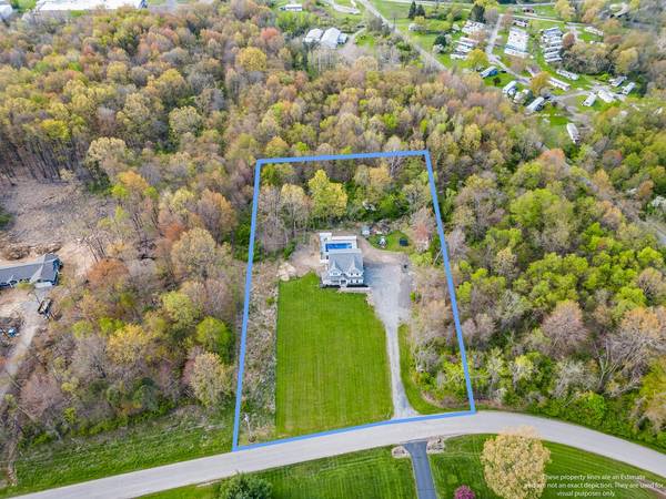 511 Reynolds Rd, Greenville, PA 16125