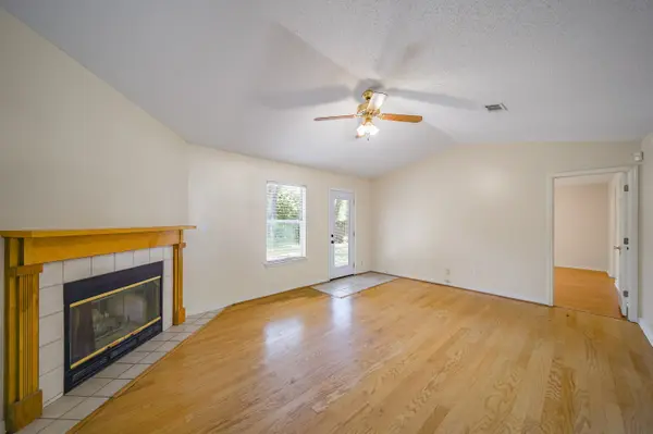 6123 Bradshaw Dr, Pensacola, FL 32526