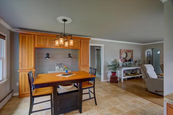 121 E School St Belleville, WI 53508