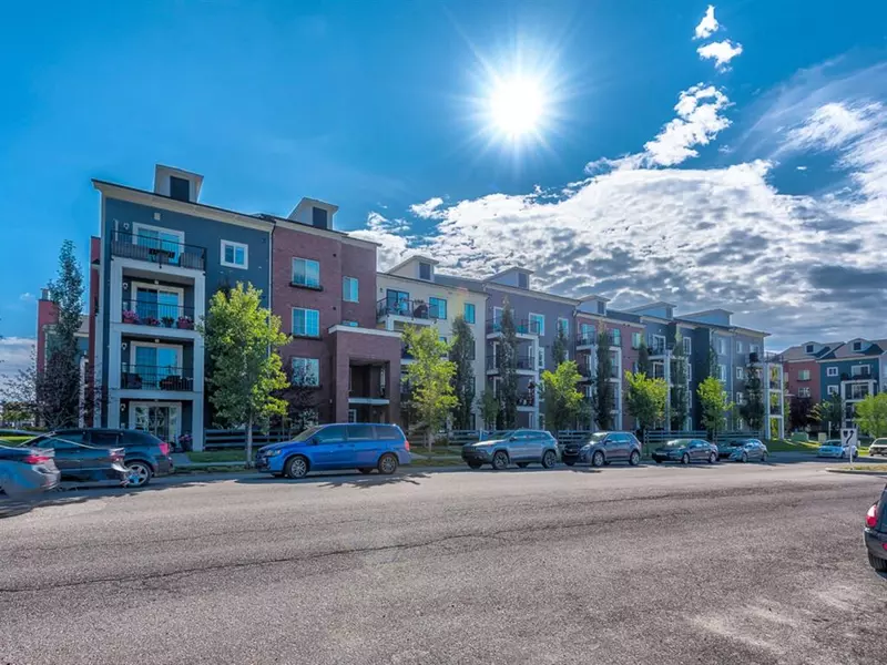 755 Copperpond Blvd SE #6111, Calgary, AB T2Z 4R2