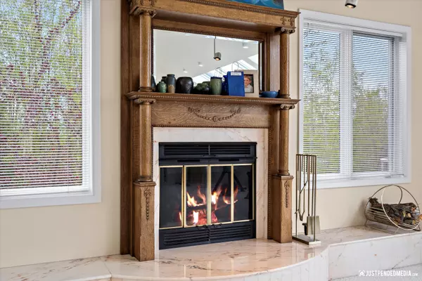 3327 Illiamna Ave Anchorage, AK 99517