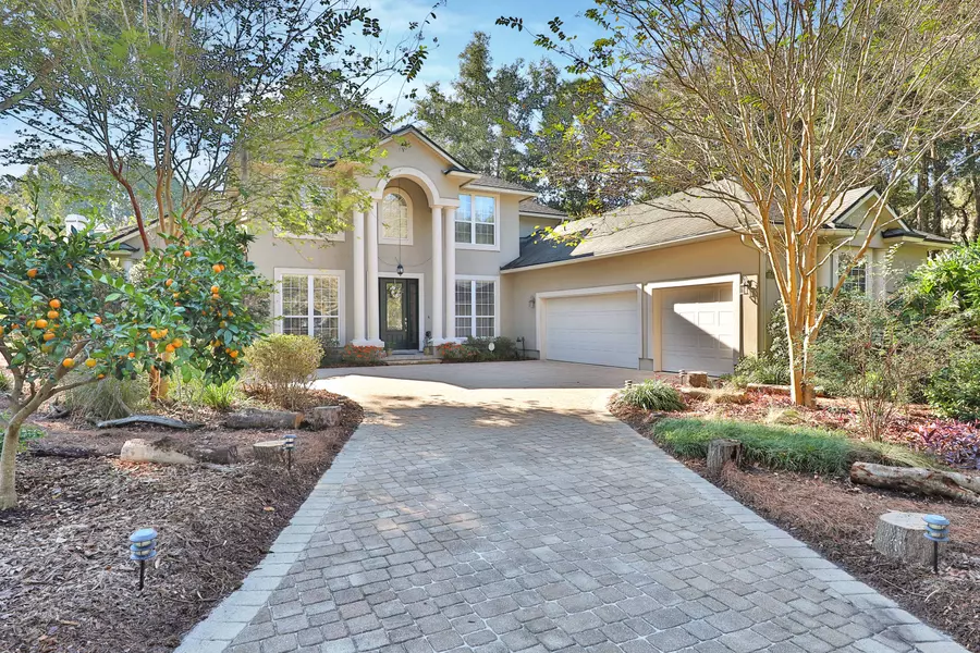 1853 COLONIAL DR, Green Cove Springs, 32043