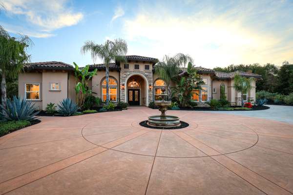 2950 Taylor Rd, Loomis, CA 95650
