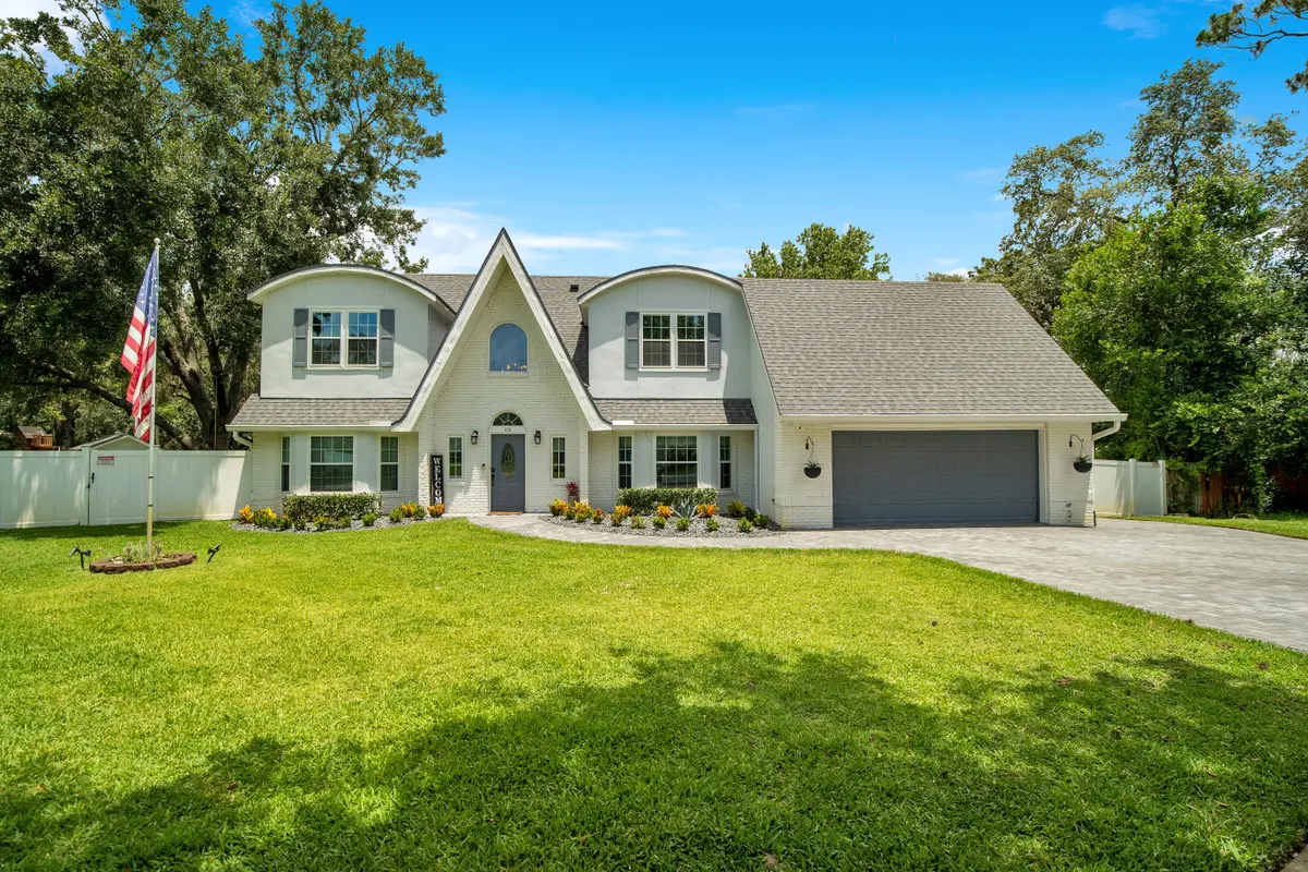 304 Oakwood Ct, Lake Mary, FL 32746