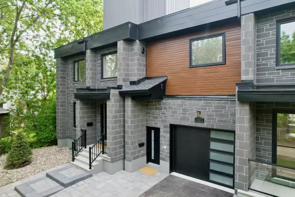 Ottawa, ON K1K 1R3,62 Columbus Ave