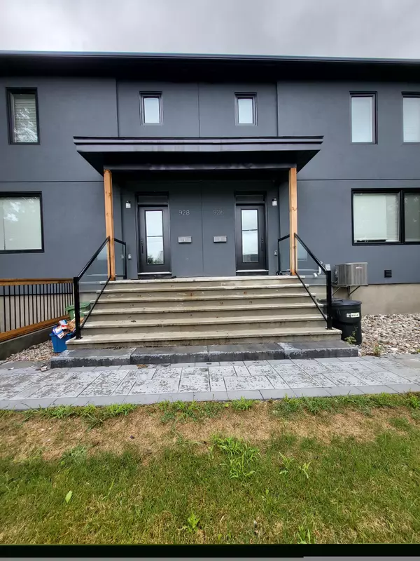 926 Baseline Rd, Ottawa, ON K2C 0A5