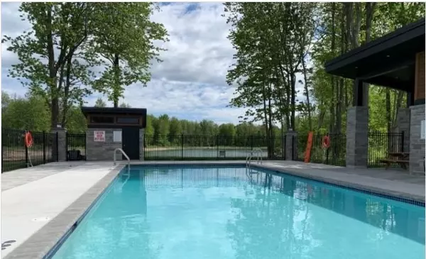 Ottawa, ON K4P,437 Shoreway Dr