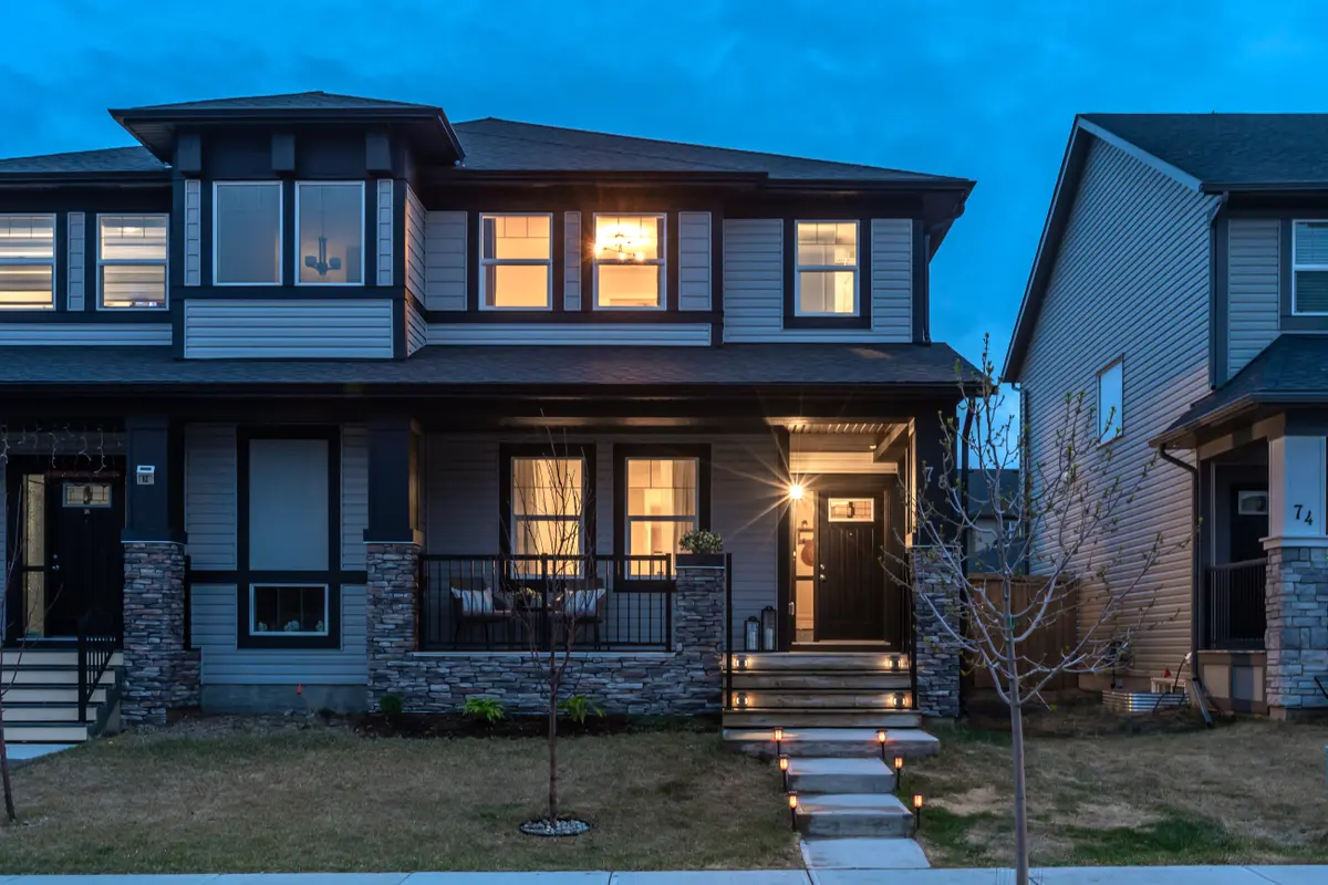 71 Hillcrest Clos SW, Airdrie, AB T4B 4T9