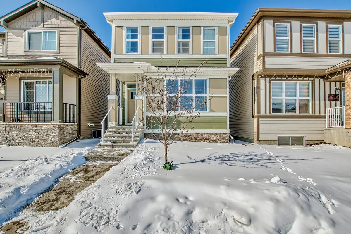 Cornerbrook Gate NE, Calgary, AB T3N