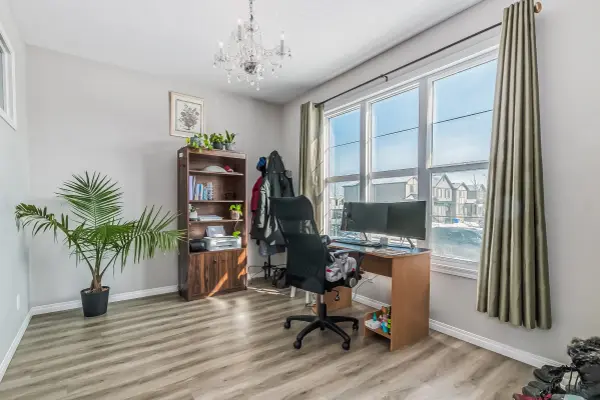 Cornerbrook Gate NE, Calgary, AB T3N